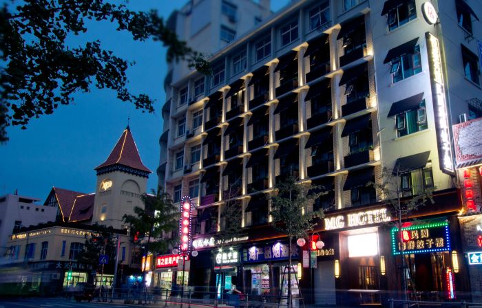 Minguo Hotel (Qingdao Catholic Church)
