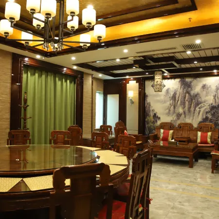 Fengda Vista Hotel (Wuwei No.2 Middle School Pedestrian Street)