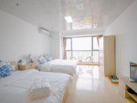 诺曼底公寓(青岛国信会展中心店) - 阳光家庭房