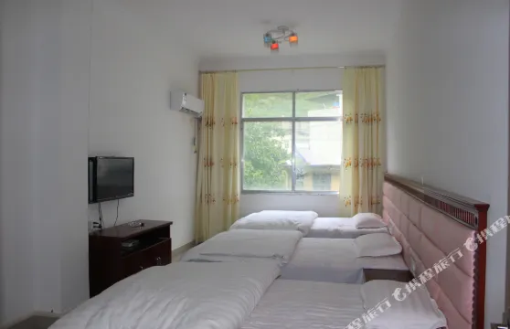 瀘定冷磧雨軒客棧