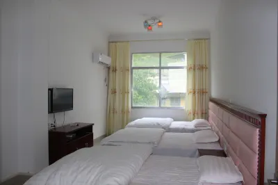 Luding Yuxuan Inn Hotels in der Nähe von Lengqizhen Passenger Transport Terminal