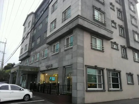 Seongsan Aqua Beach Hotel