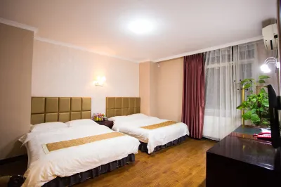 Cangxi Huifeng Hotel Hotels near Yancong Temple