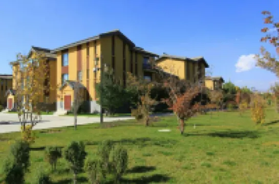 Huzhu Rainbow Tribe Resort Hotel Hotels in Huzhu