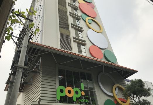 3. 팝 호텔 디포네..