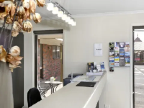 Elm Tree Motel Hotels in Warrnambool