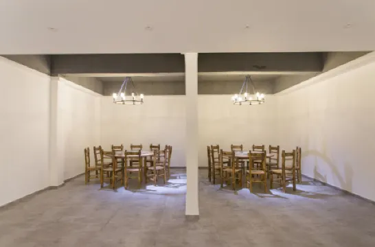 Zhangjiajie Banshan Yunshui Boutique Hotel (Zhangjiajie National Forest Park Tianzi Mountain Branch) Отели рядом с достопримечательностью «улинъюань»