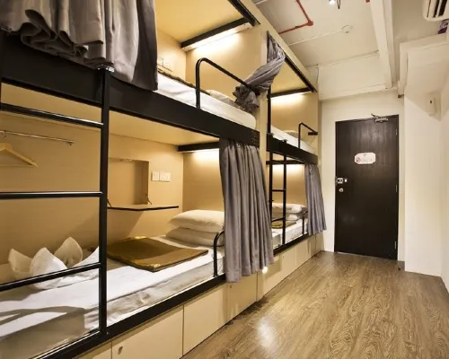 7 Wonders Hostel @ Jalan Besar Отели рядом с достопримечательностью «Каланг»