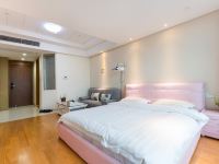 伊泽瑞尔酒店(杭州下沙和达城店) - 臻品投影大床房