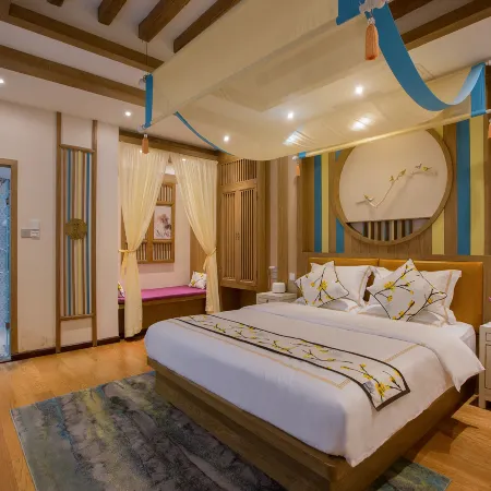Ting Hua • Snow Mountain View Resort (Lijiang Ancient Town Branch)