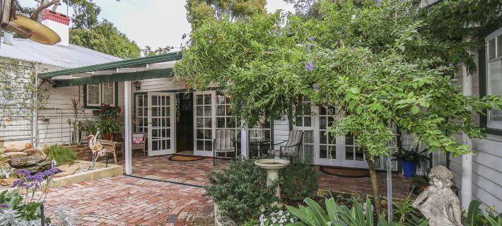 Rosebridge House Bed & Breakfast Adult Retreat Hotels in Perth