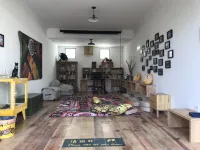 Like Sunshine Youth Hostel - Hostels