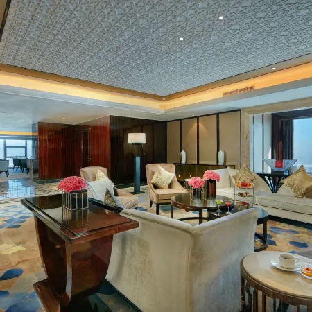 Hancheng Yellow River Pearl Hotel