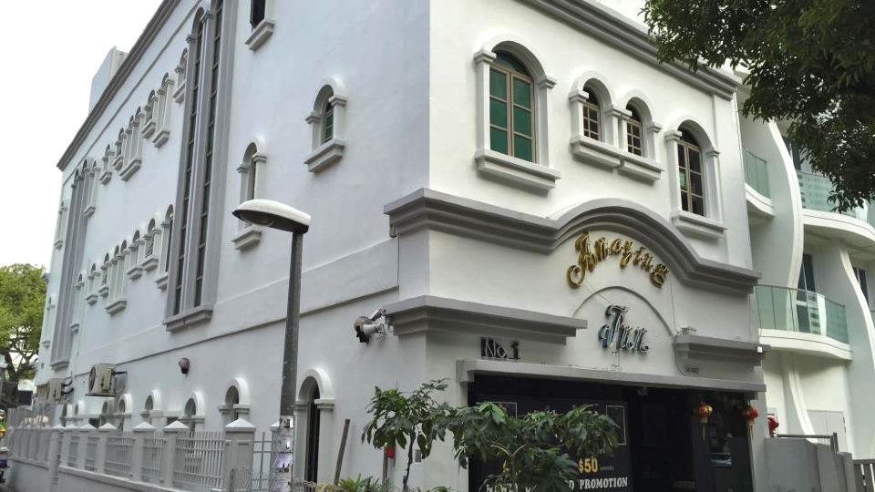 The Amazing Inn