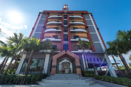 At One Hotel Chiangrai Отели рядом с достопримечательностью «Mea Fah Luang University»