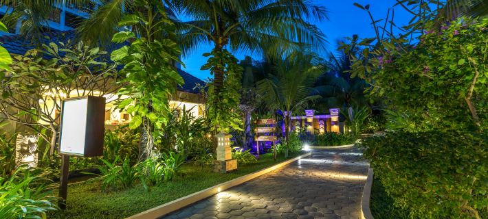 Bali Hotel Hotéis em Phnom Penh