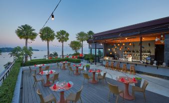 Bandara Phuket Beach Resort