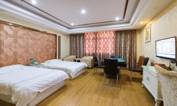 Dong Yang Nan ma'oushang Hotel