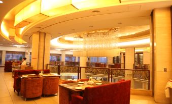 Oriental International Hotel (Leping City Donghu Park Branch)