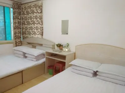 Dandong Jiaxuan Guest House Hotels in Xinliu Pedestrian Street/Women's Street