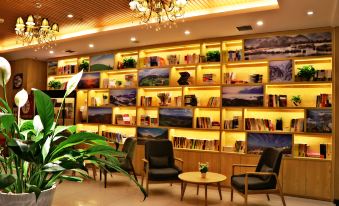 Ease Hotel (Yidu Yasi International Plaza)