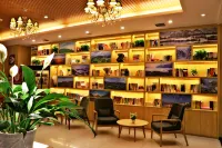 Ease Hotel (Yidu Yasi International Plaza)