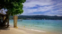 Phi Phi Cliff Beach Resort - Beach