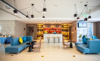 Echarm Hotel (Cultural Avenue Zhongbai Square Branch)