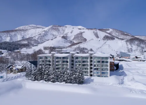 Niseko Landmark View Hotels in Kutchan