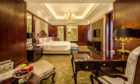 Xianhua Sandalwood International Hotel