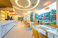 The Beach Heights Resort - breakfast