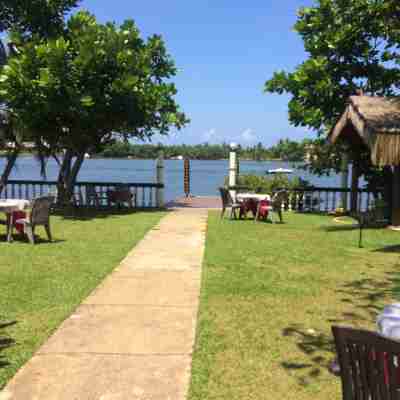 Hotel Hemadan Hotel Exterior