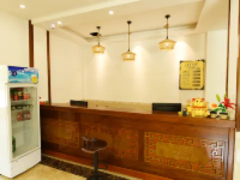 Cao's Family Courtyard Hotels in Cili