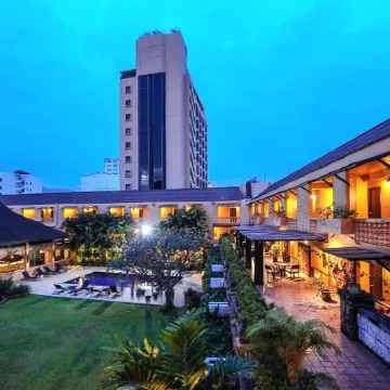 Holiday Garden Hotel & Resort Hotels near Wat Phra That Doi Suthep