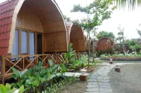 AloraVilla Hotel dekat Gerbang Taman Sangkareang