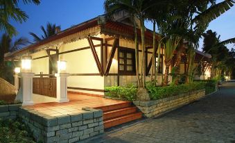 Son Tra Resort & Spa Danang