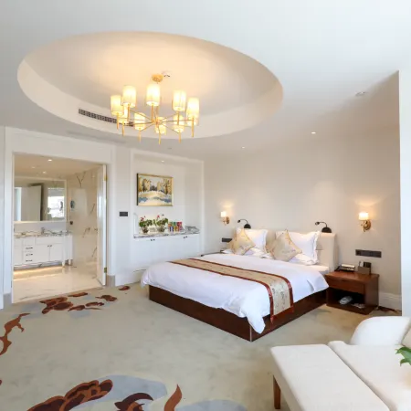 Ruiling International Hotel