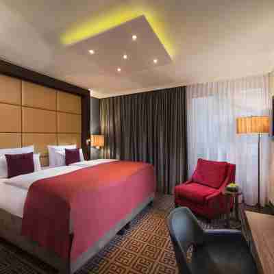 Hotel Palace Berlin Rooms