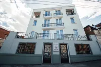 Kenari Hotel Hotels near Tbilisi Railway Station