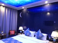 龙海凯达商务酒店 - 主题大床房
