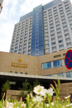 Shangri-La Hotel Manzhouli