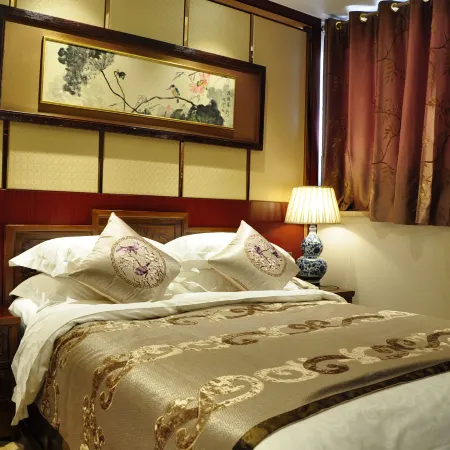 Chong Ning Castle Hotel