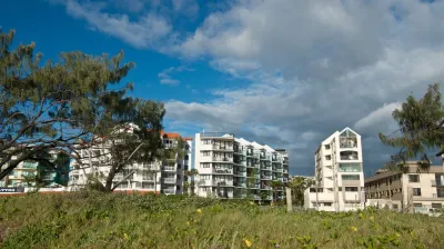 Ocean Boulevard Hotels in Alexandra Headland