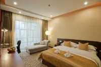 Shiwai Taoyuan Hotel Hotels near Guangnan Xian Railway Station