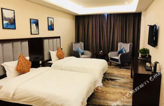 朗縣鳳鳴大酒店