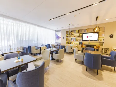 Echarm Hotel (Putian Chengxiang Wanda Plaza Xinghua Mansion Store)