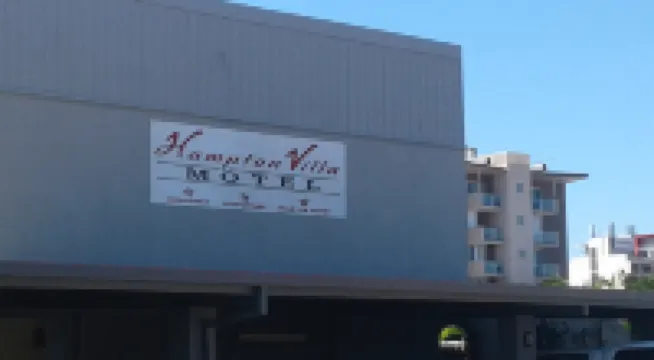 Hampton Villa Motel
