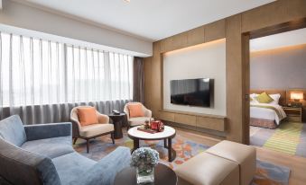 Holiday Inn Shaoguan Downtown - Housity