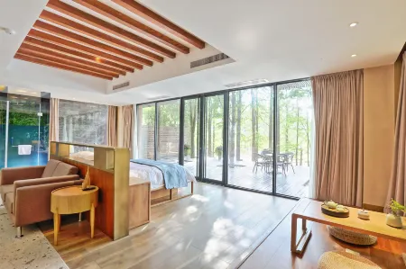 Lanxi Lanhu Maoju Hotel Отели рядом с достопримечательностью «Yiwu Assembly Hall»