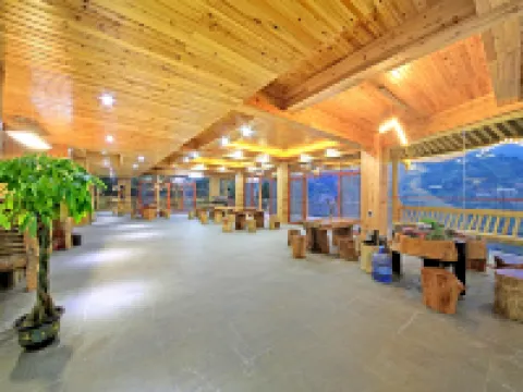 Wuyan Hongyun Hotel (Longsheng Longji Terrace Observation Deck) Hotels in Longsheng
